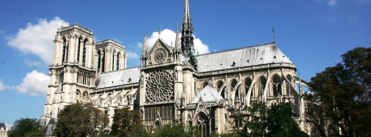 PRoto - 17.04.2019 - Właściciele Gucci i Louis Vuitton wesprą finansowo odbudowę Notre Dame