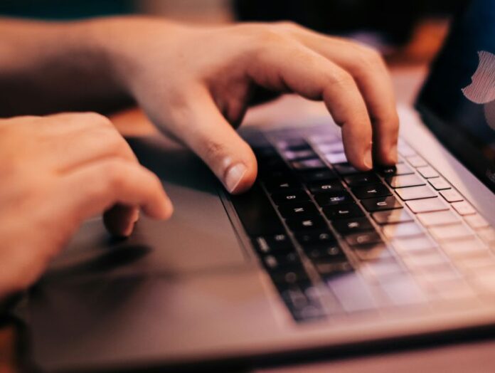 Laptop